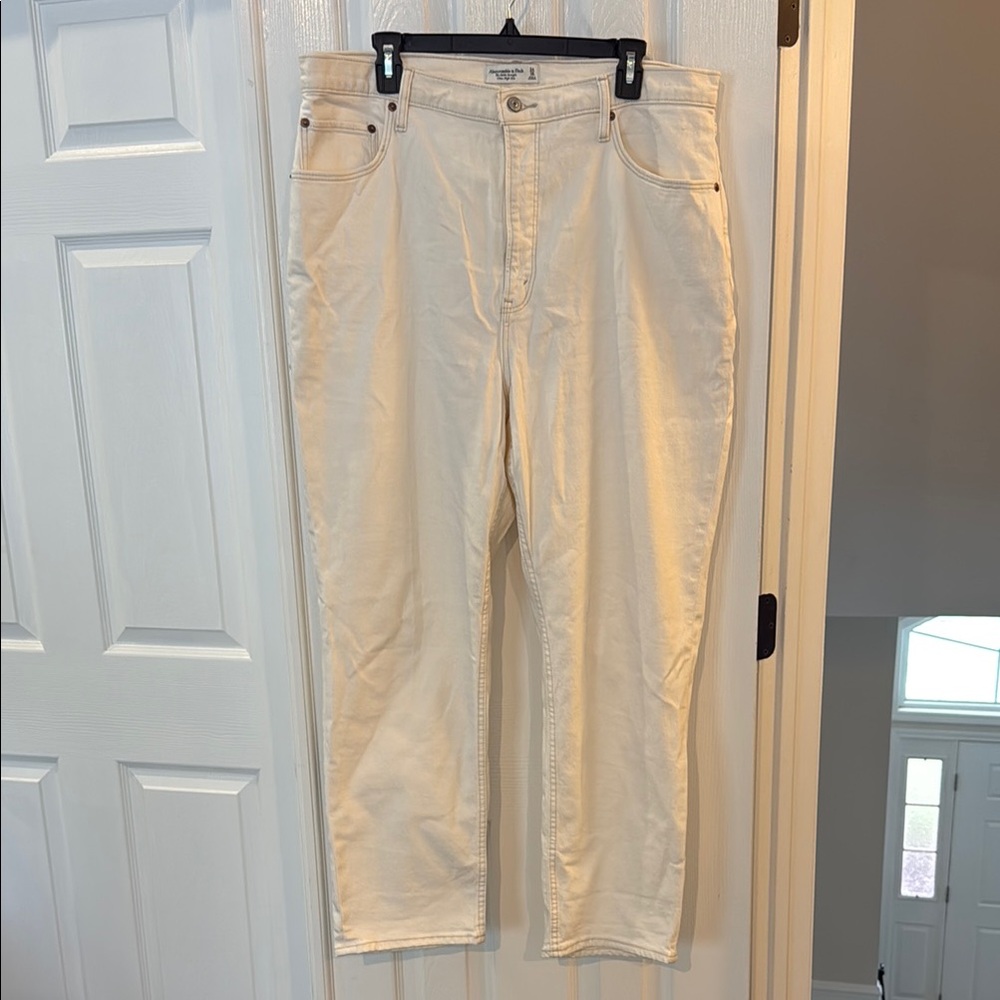 Abercrombie & Fitch Cream Straight Leg Jeans